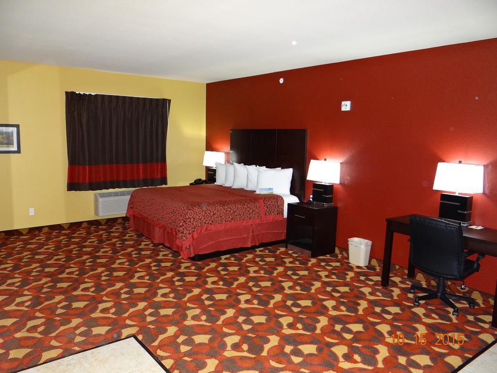 Days Inn & Suites By Wyndham El Dorado Cameră foto